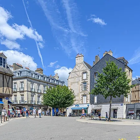Au Coeur Des Remparts - Bel Appt Coeur De * Vannes